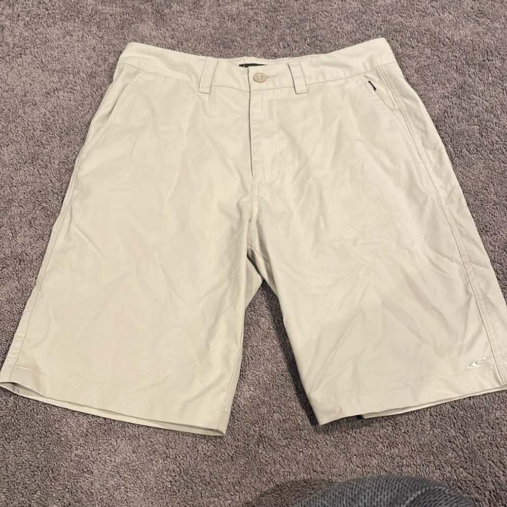 Tan O’niell shorts beach style shorts.